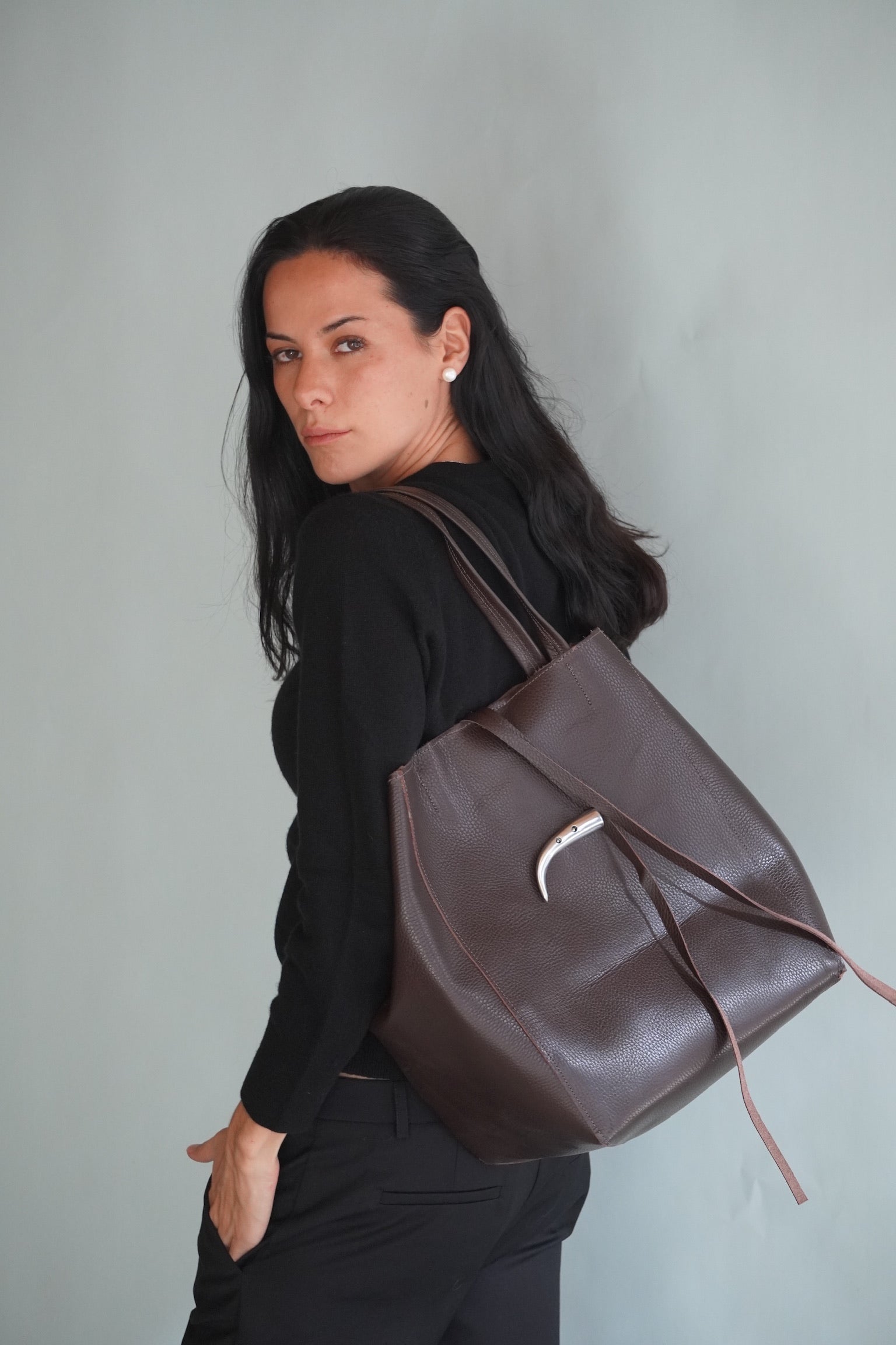 Cartera de Cuero Genuino Cecilia Chocolate