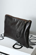 Sobre de Cuero Genuino Clara Chocolate