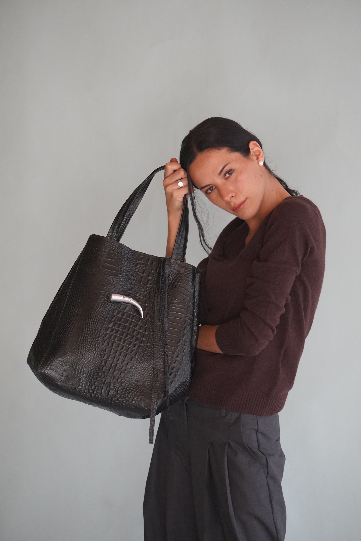 Cartera de Cuero Genuino Cecilia CR Negro