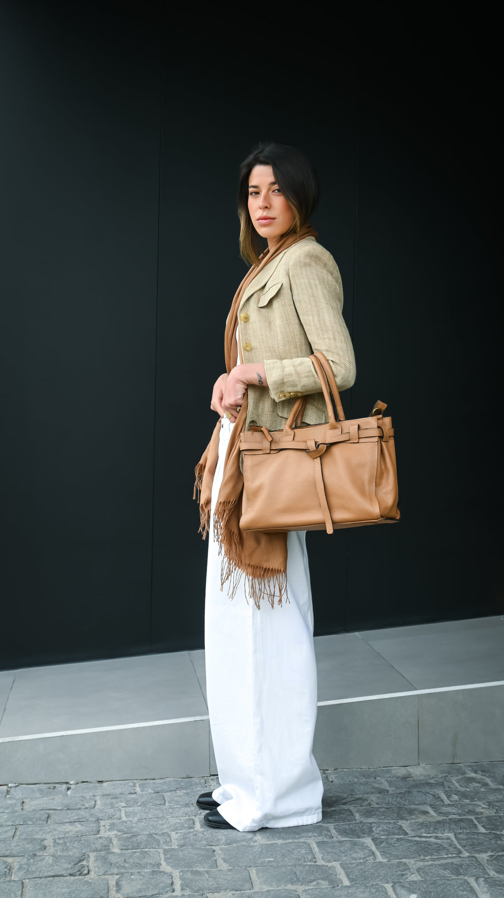 Cartera de Cuero Genuino Lia Camel