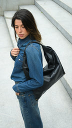 Cartera de Cuero Genuino Clara Maxi Negro