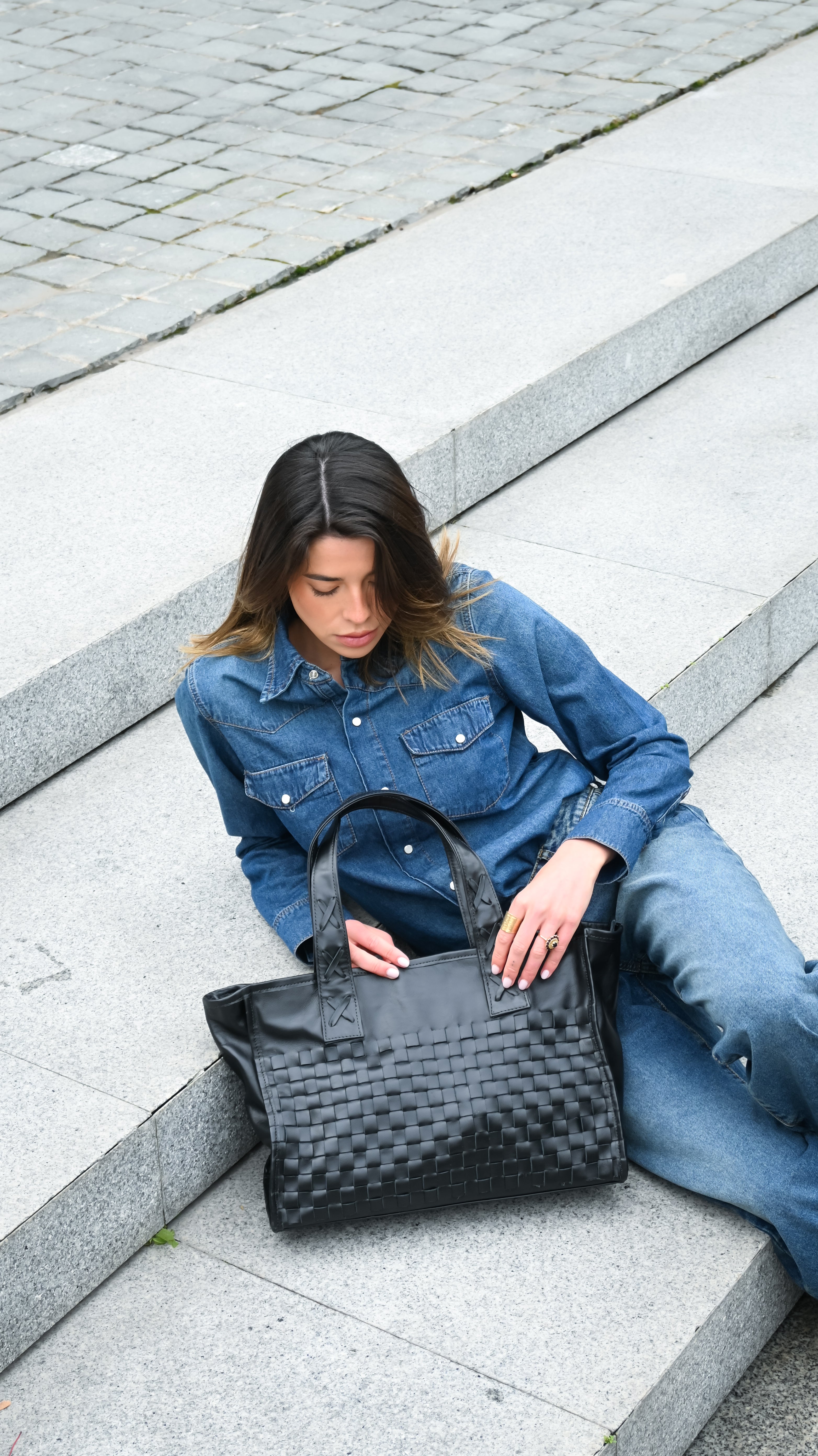 Cartera de Cuero Genuino Macarena Tote Negra