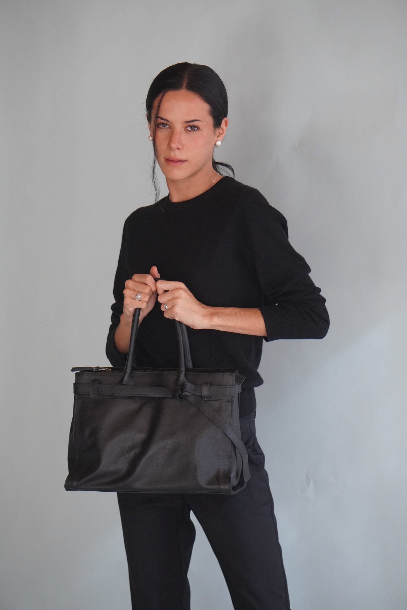 Cartera Cuero Genuino Lia Negro
