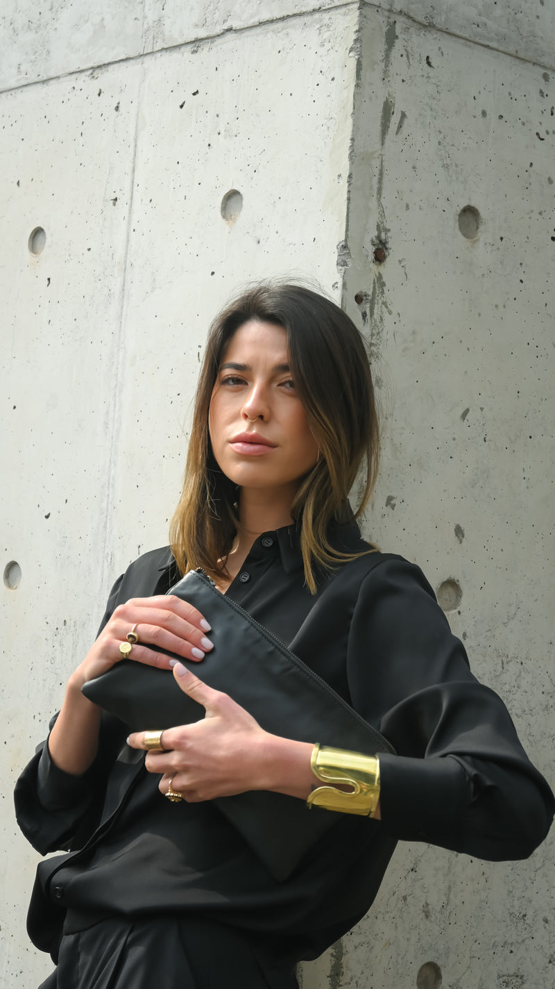 Sobre Clara Liso Negro