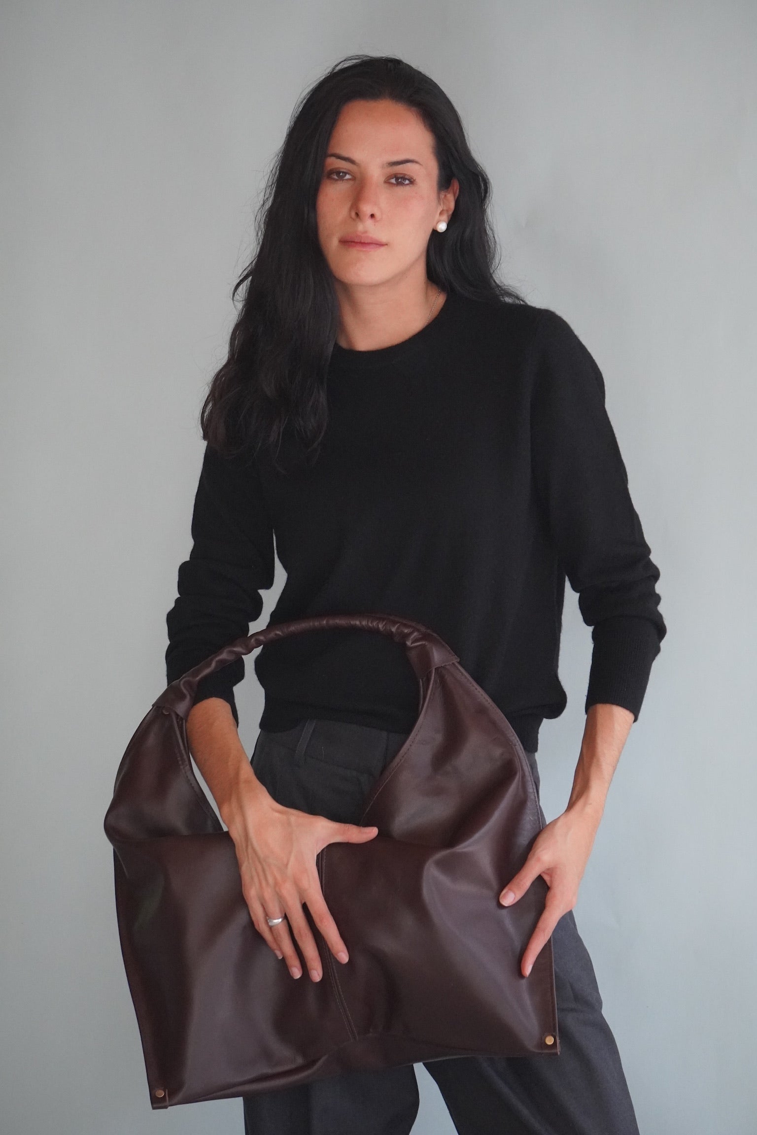 Cartera Cuero Genuino Clara Midi Chocolate