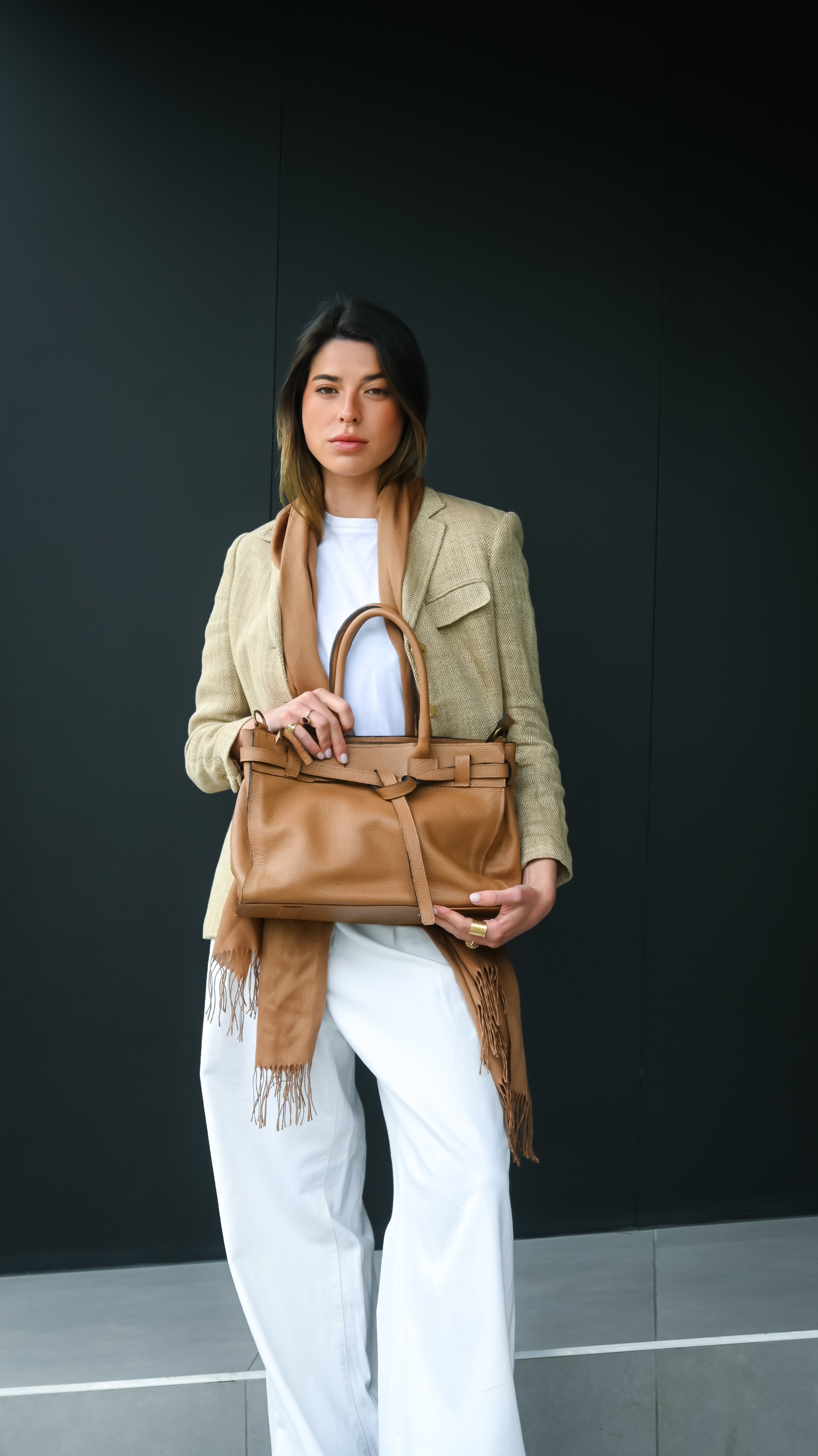 Cartera de Cuero Genuino Lia Camel