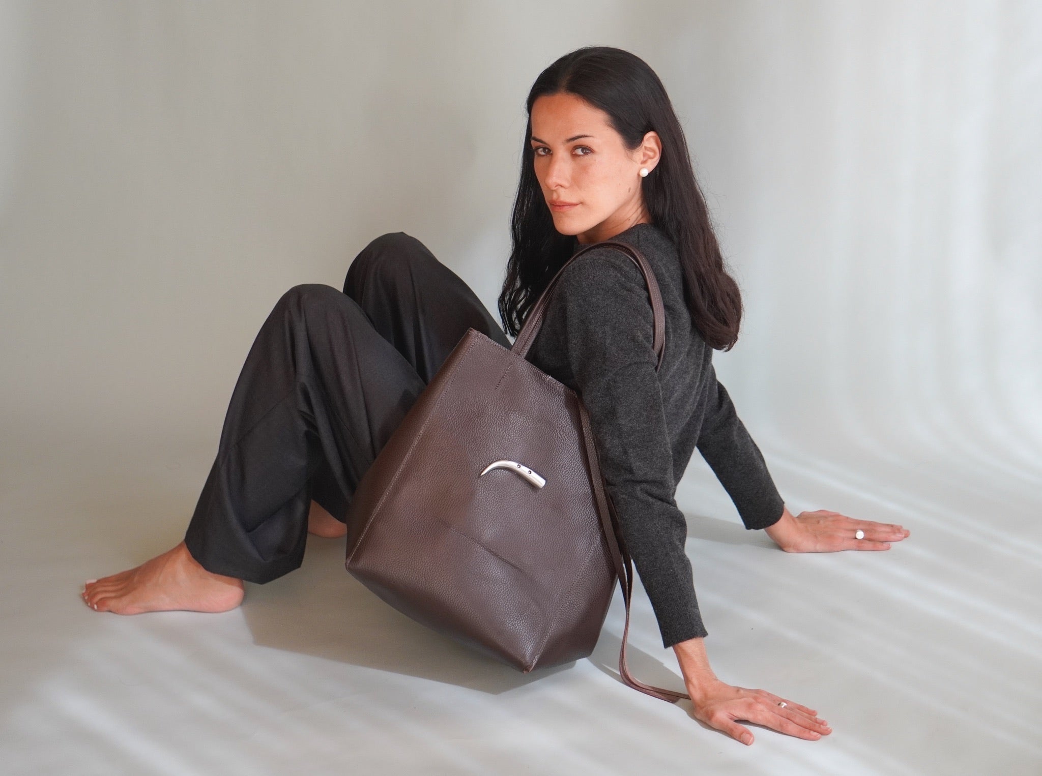 Cartera de Cuero Genuino Cecilia Chocolate