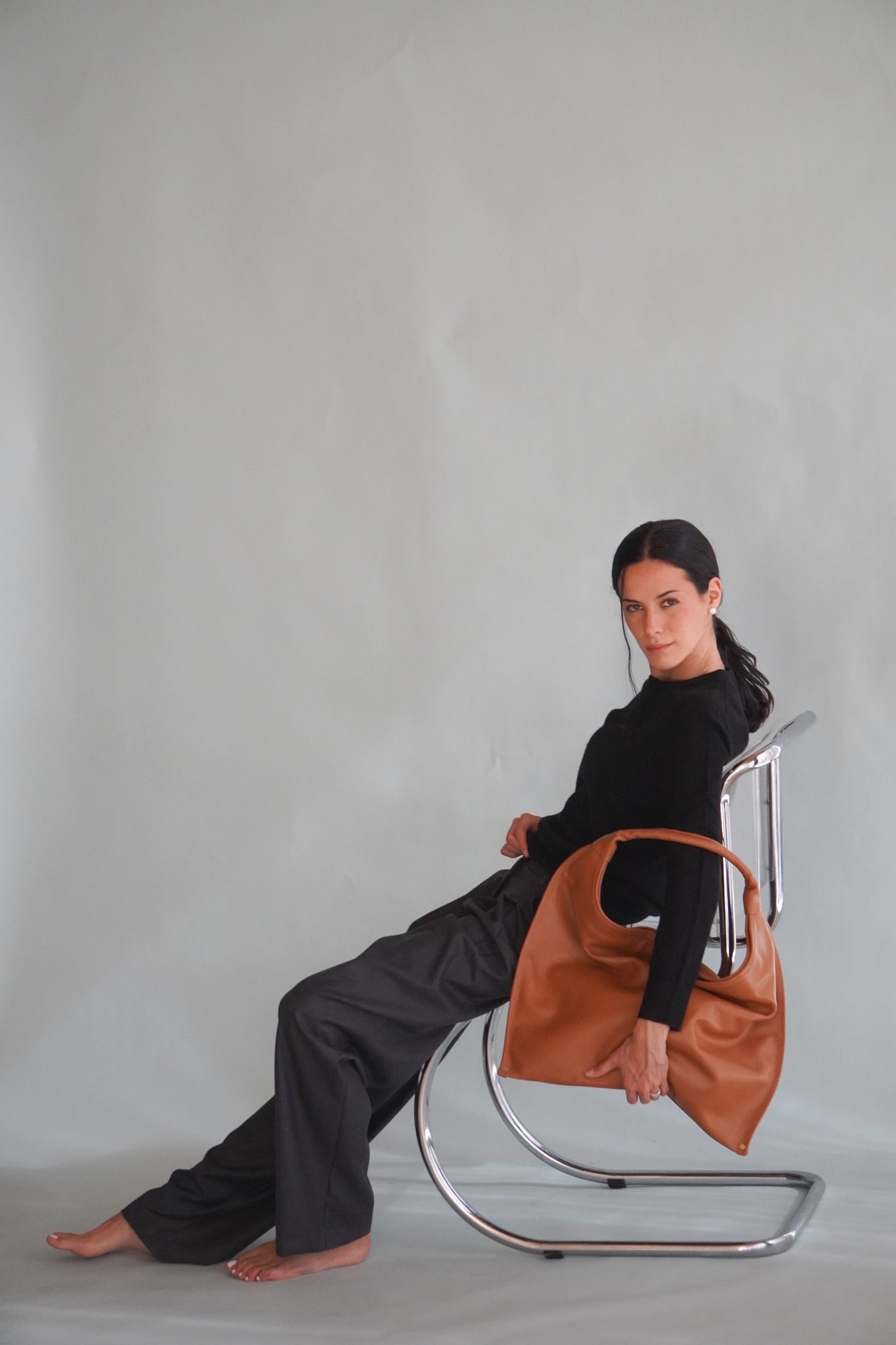 Cartera Cuero Genuino Clara Midi Camel