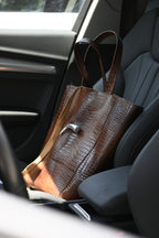 Cartera de Cuero Genuino Cecilia Camel Croco