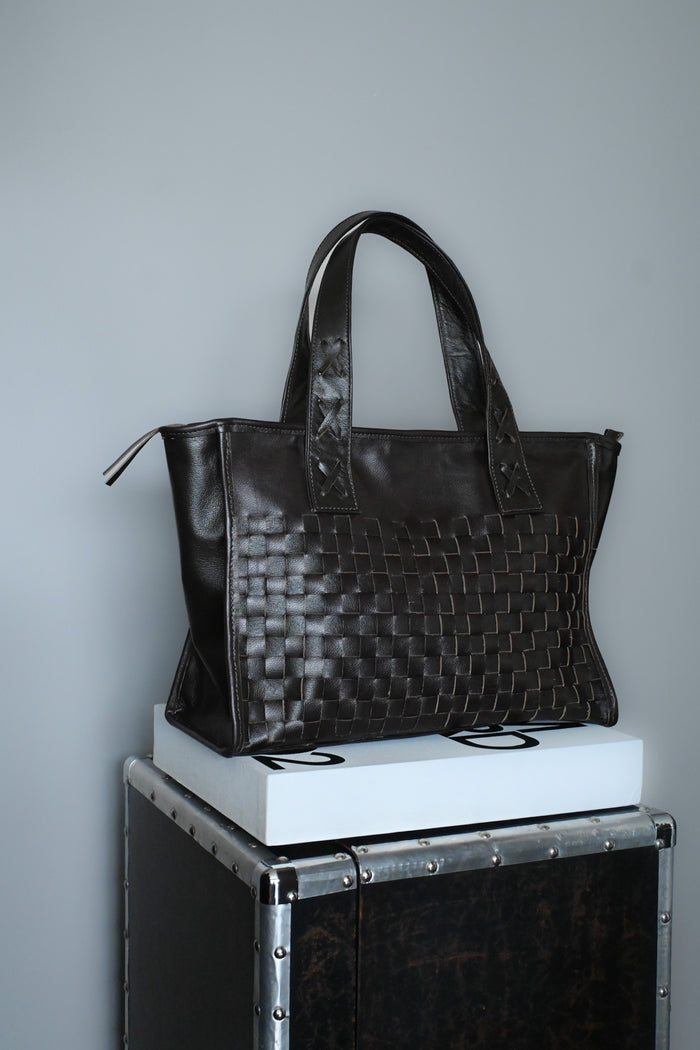 Cartera Macarena Tote Chocolate