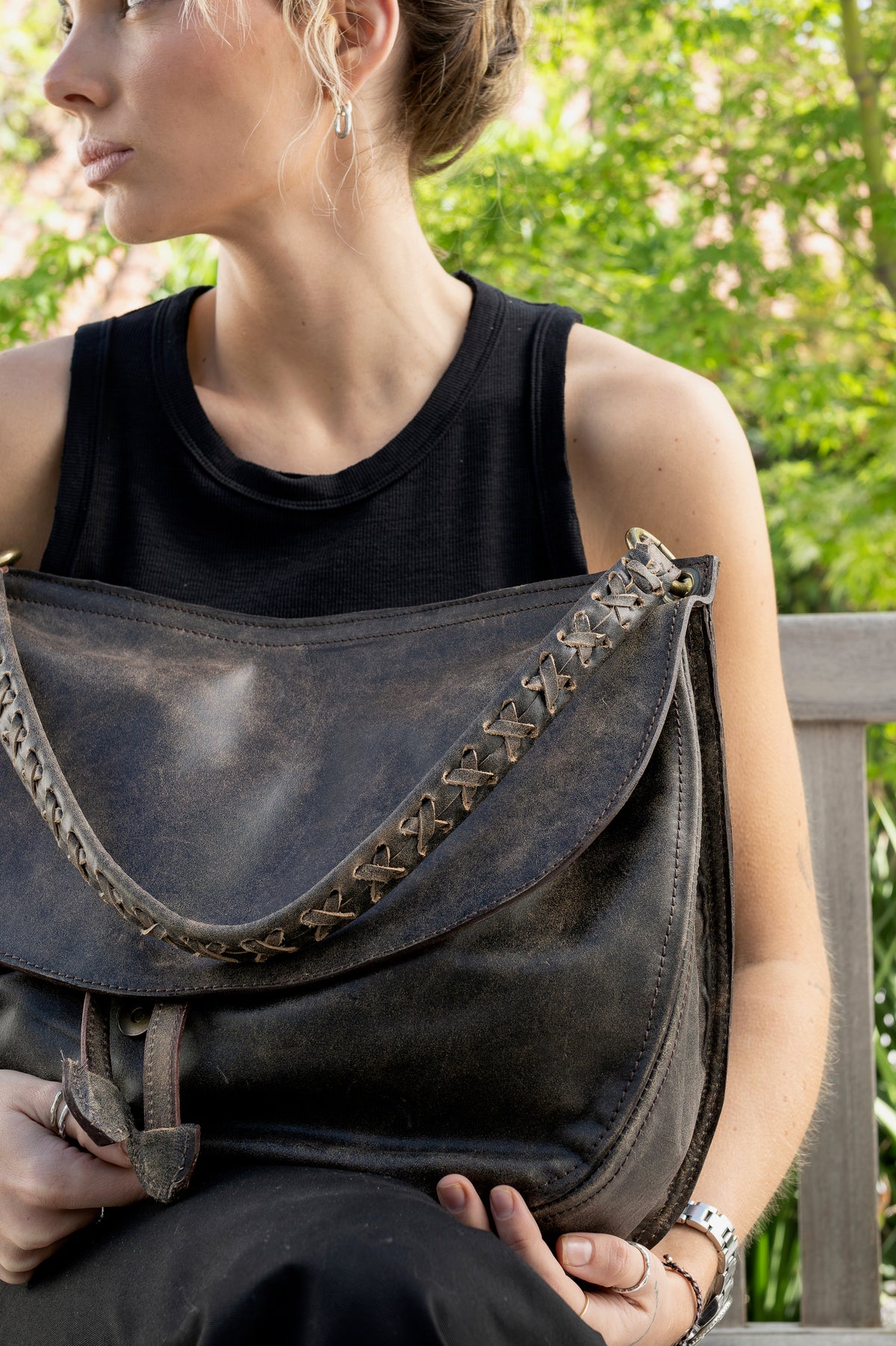 Cartera Cuero Genuino Margarita Taupe Grande