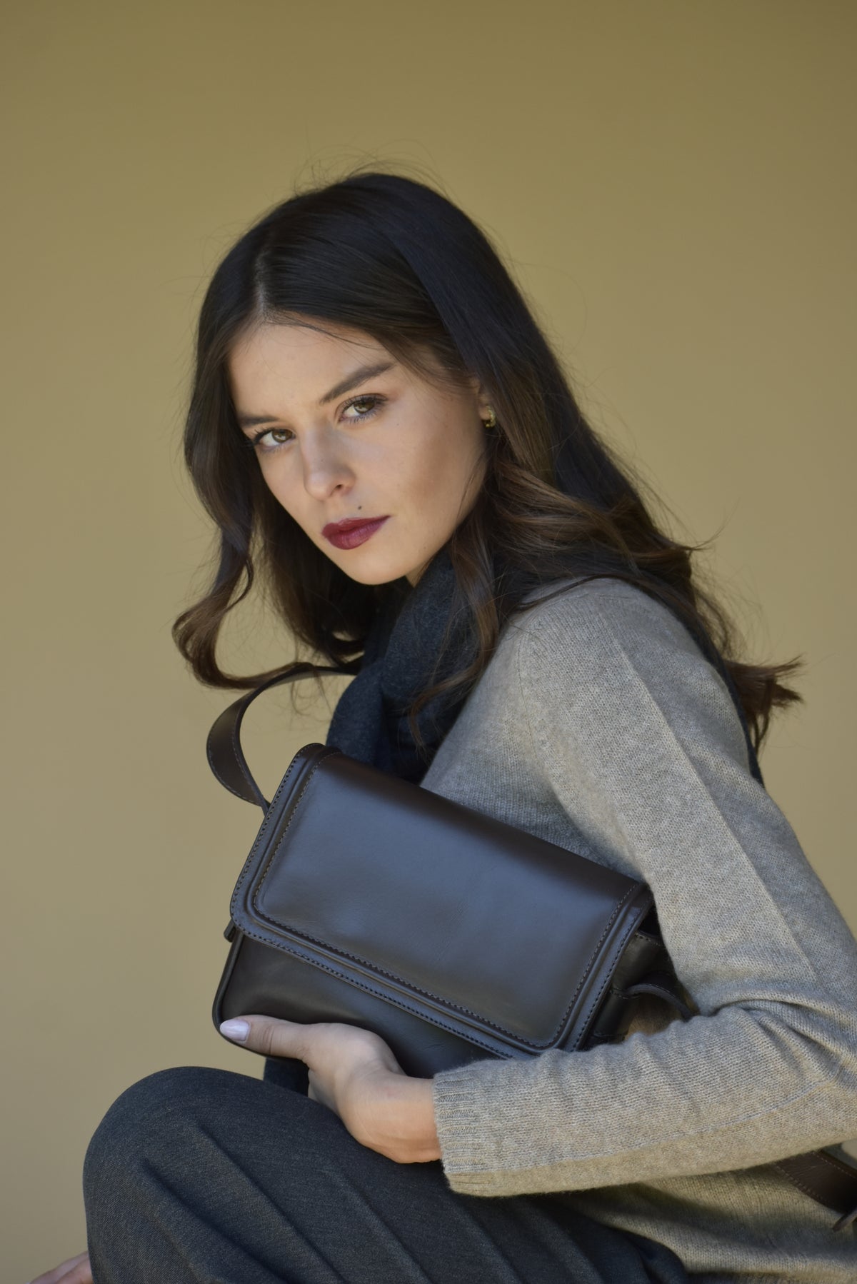 Cartera Pilar Chocolate Liso